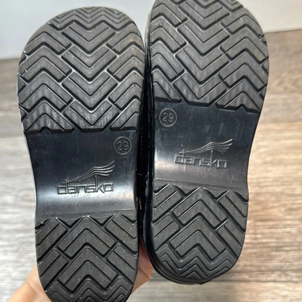 Black Kids dansko size 29